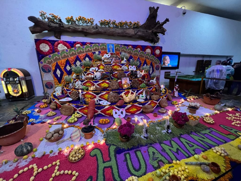 Festival de vida y muerte, altar Huamantla
